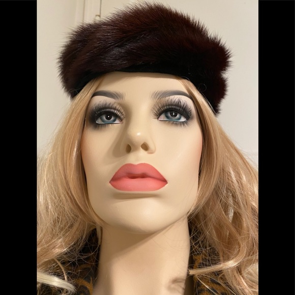 Vintage Mink Hat - Picture 12 of 15